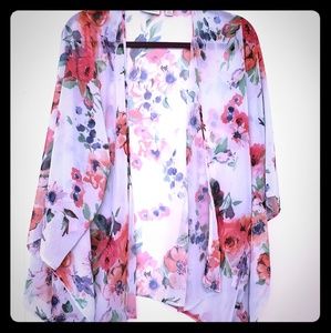 Sweat Pea by New York & Company floral Top